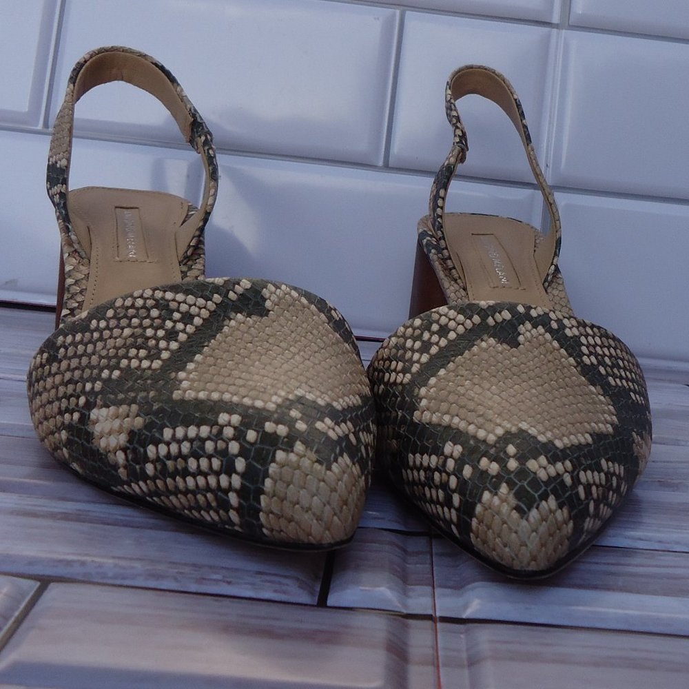 SIZE 6.5. Antonio Melani snakeskin python leather sandals. - Picture 4 of 16